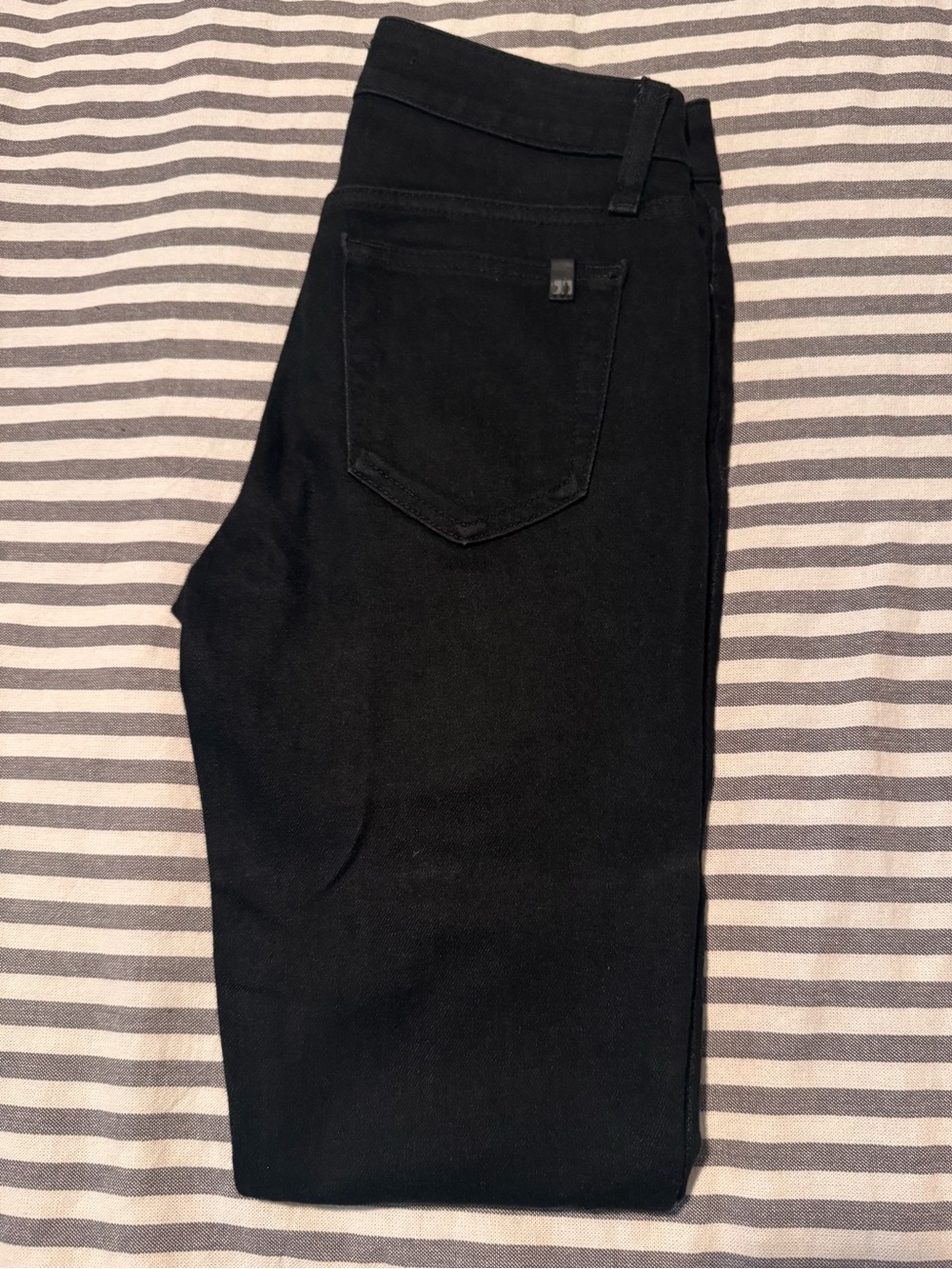 Women’s Black Joes Jeans - Mid Rise Classic Slim Fit